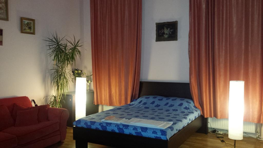 Cosy Studio Apartment Cluj-Napoca Ngoại thất bức ảnh